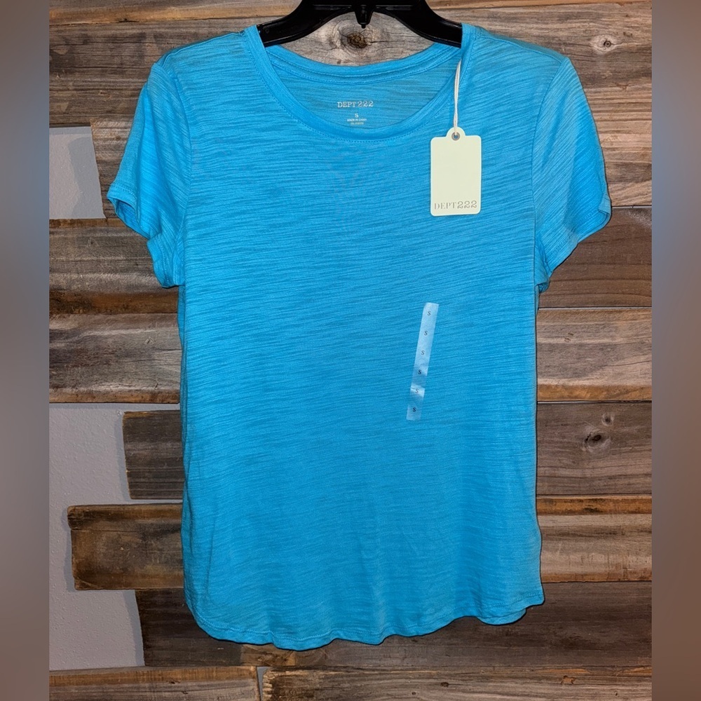 Dept 222- NWT- Size small- women’s blue shirt